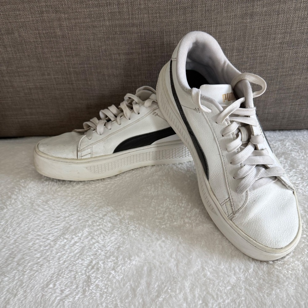 Puma Carina Platform Sneakers White Black Leather Womens Size 9 Lace Up
